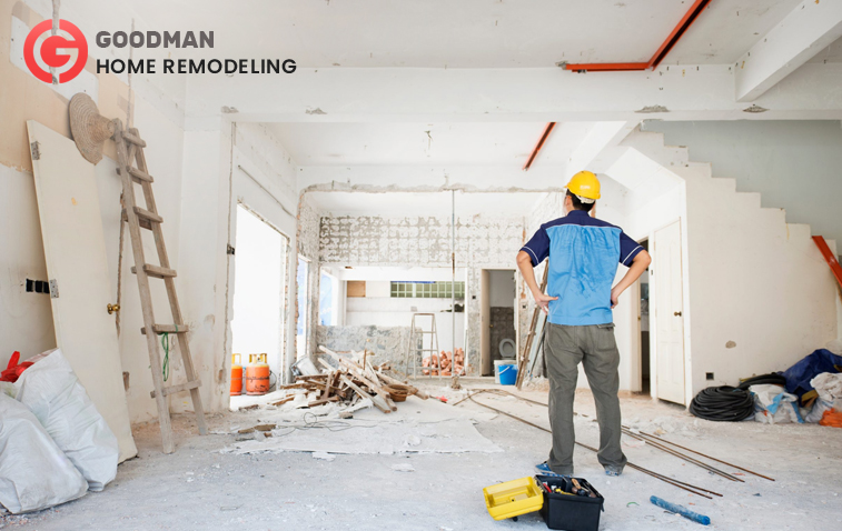 Engineer supervising the construction of an underconstructed home.